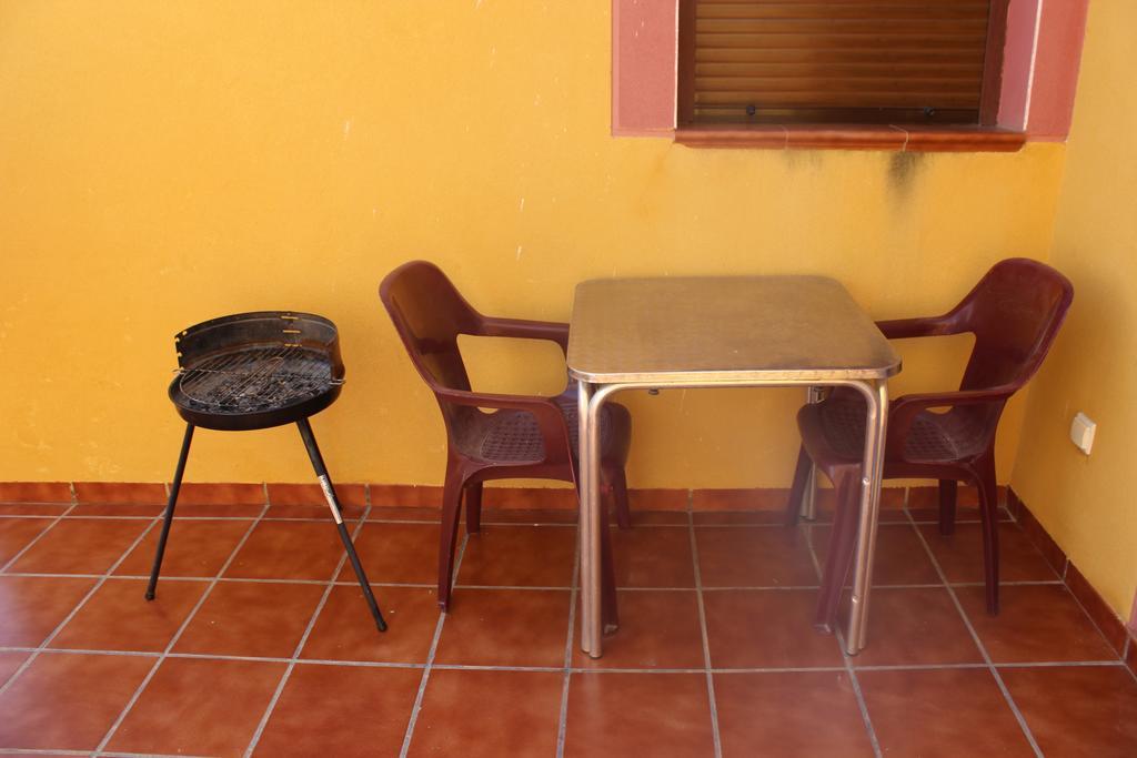 Apartamentos Turisticos Edificio Del Pino Sorbas Esterno foto